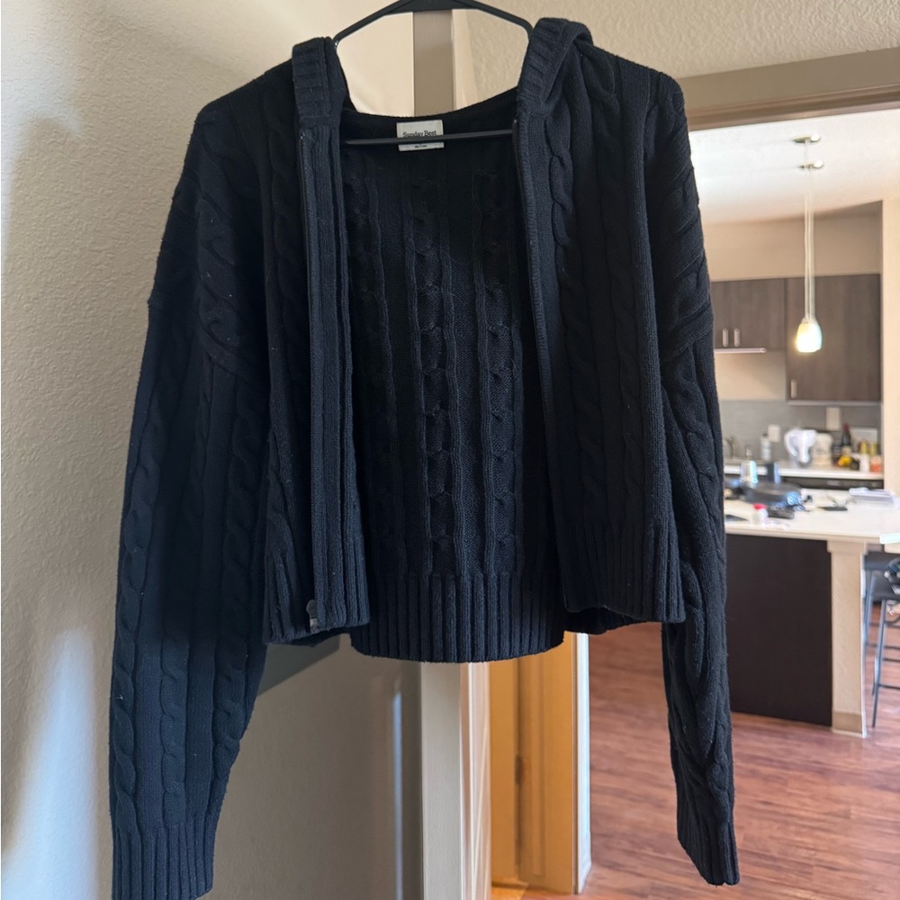 Aritzia Octavia Zip Hoodie Black